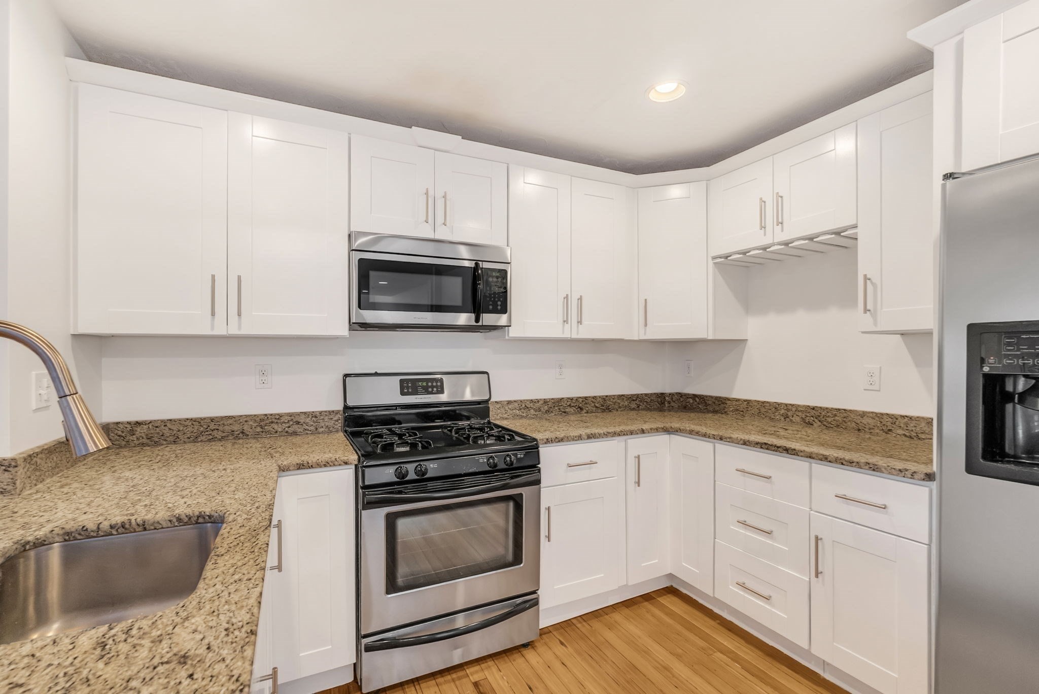 157 Beale Street # 5 Property Photo 3