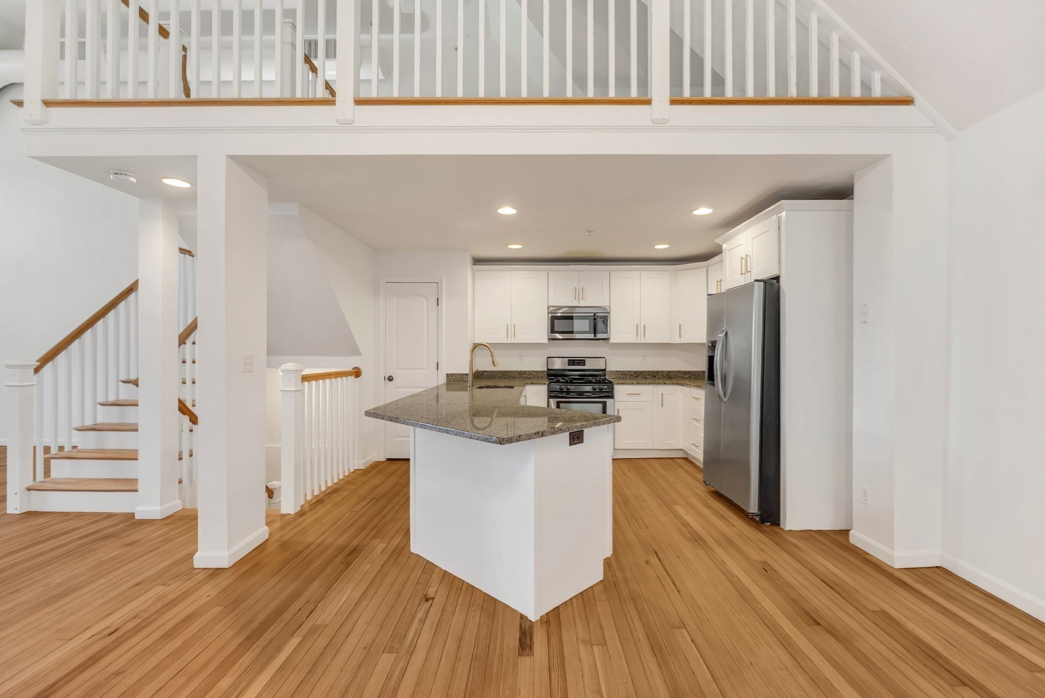157 Beale Street # 5 Property Photo 8