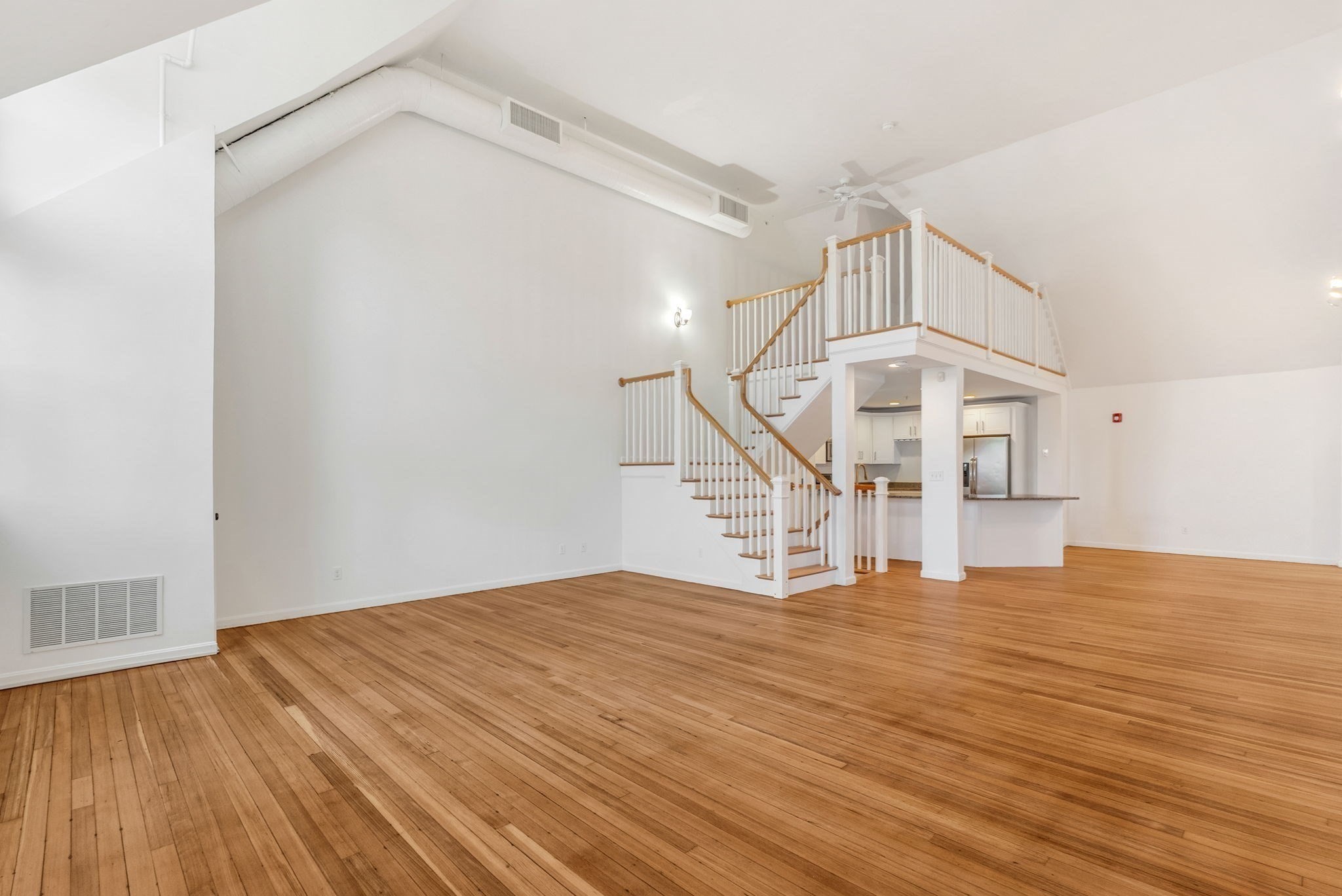 157 Beale Street # 5 Property Photo 16