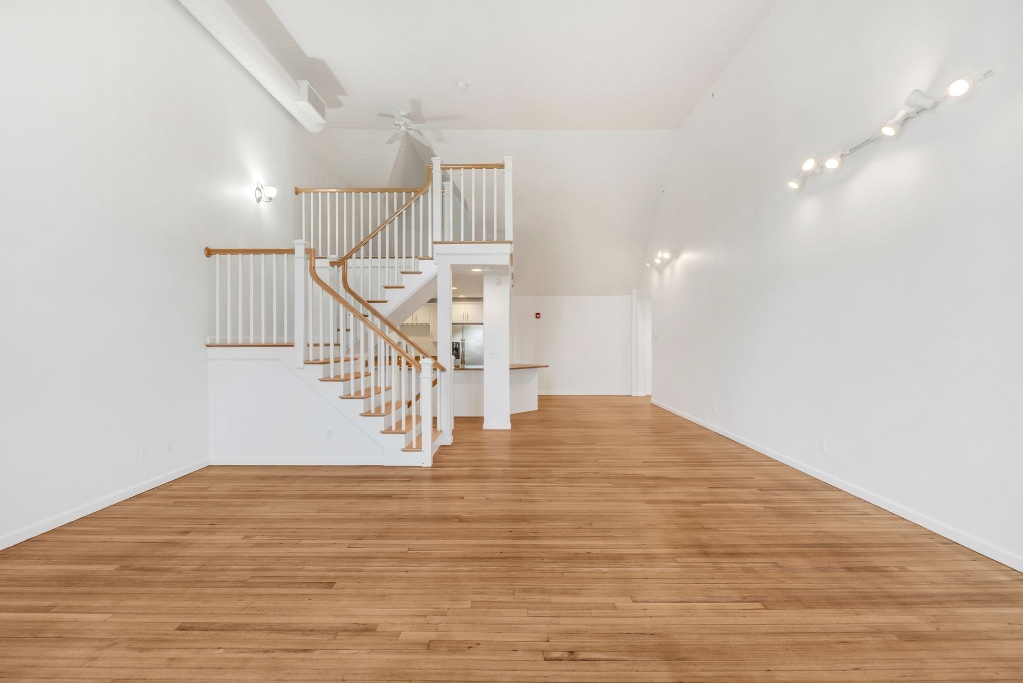 157 Beale Street # 5 Property Photo 18