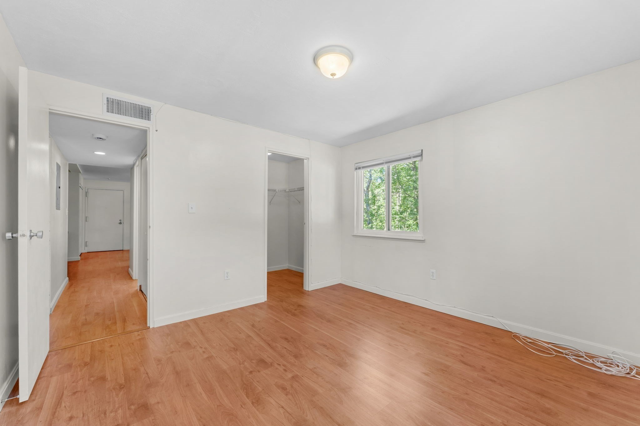 8 Post Oak Ln # 20 Property Photo 23