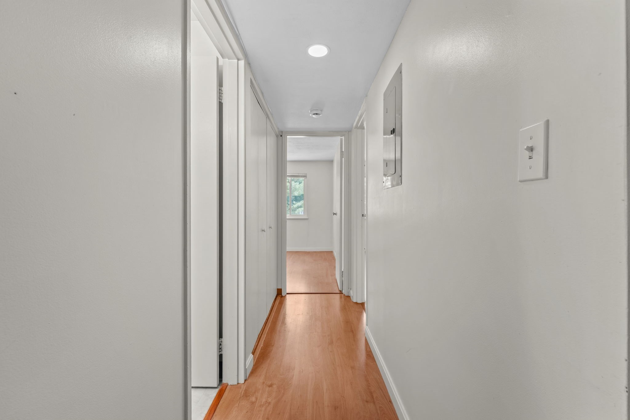 8 Post Oak Ln # 20 Property Photo 24