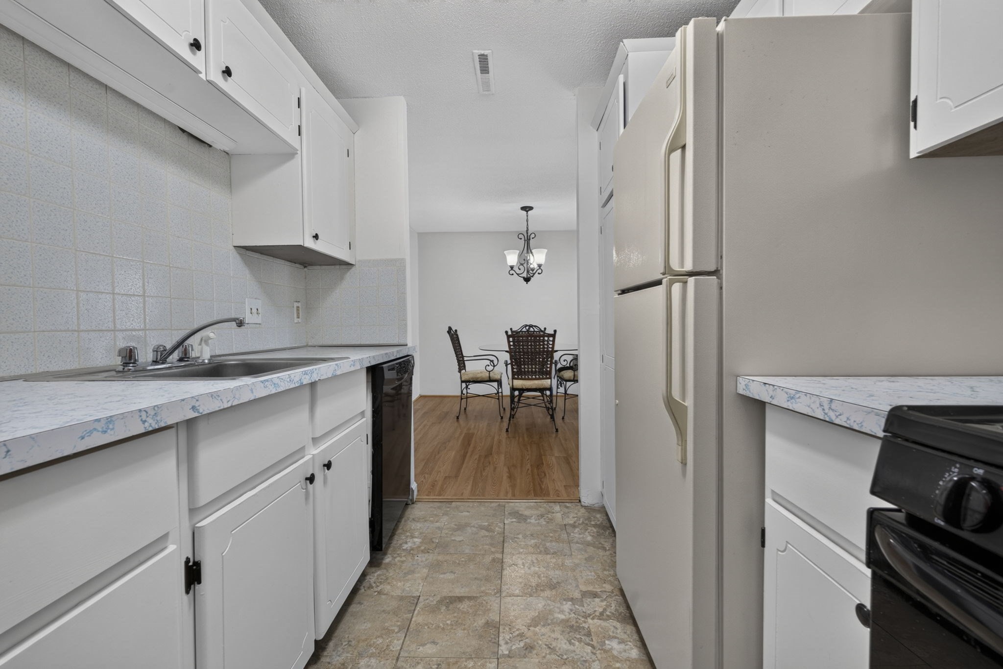 2 Greenbriar Drive # 108 Property Photo 13