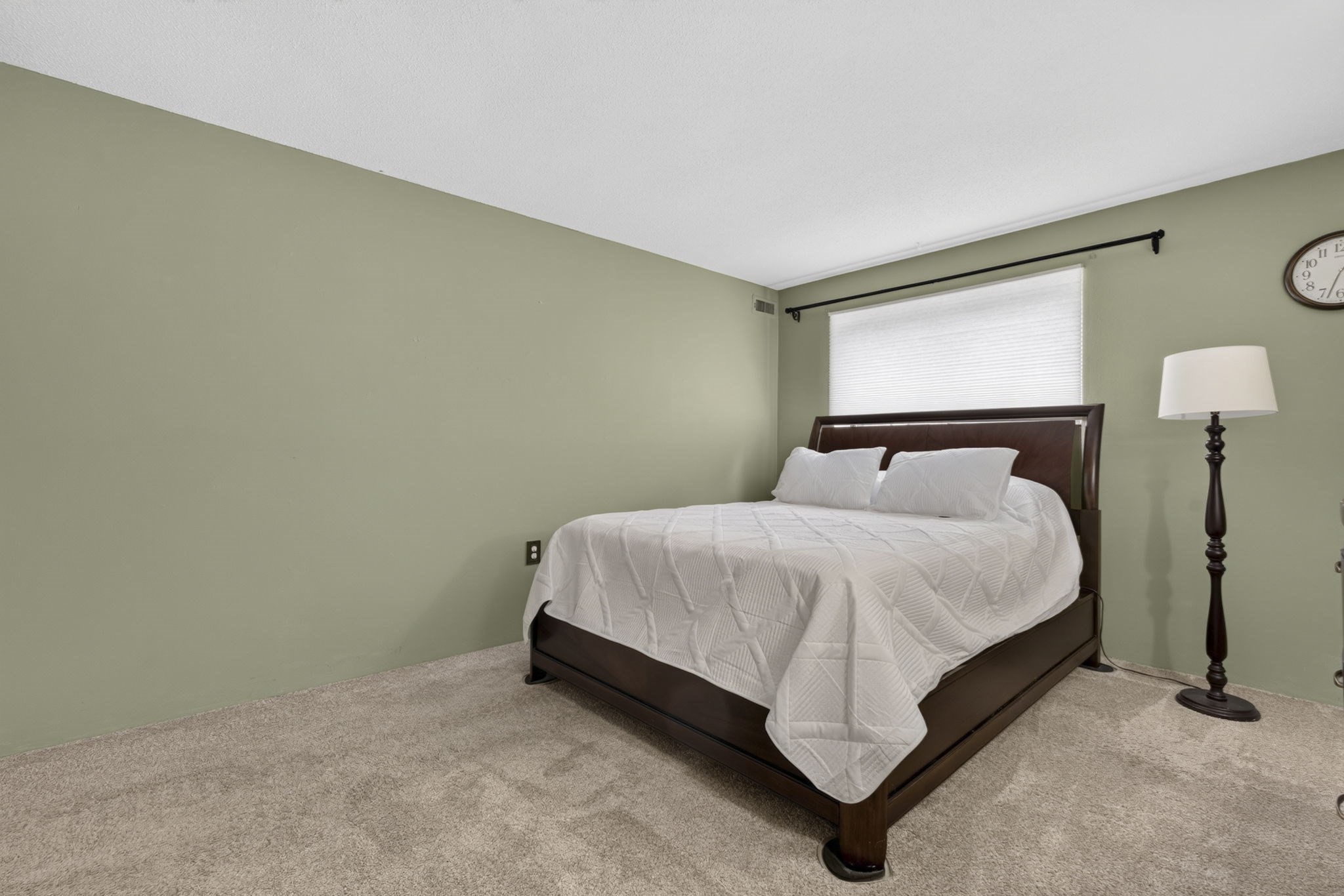 2 Greenbriar Drive # 108 Property Photo 14