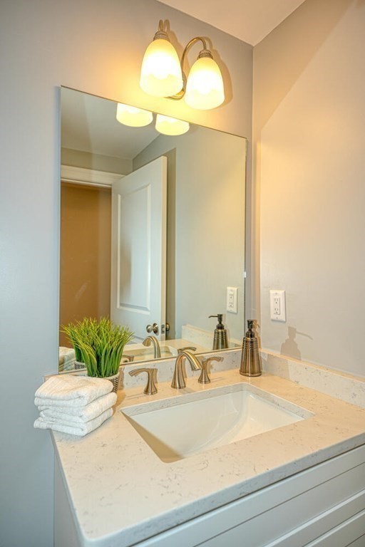 64r Brattle Street # 1 Property Photo 13