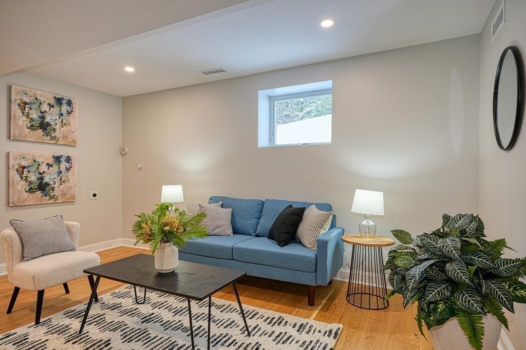 64r Brattle Street # 1 Property Photo 21