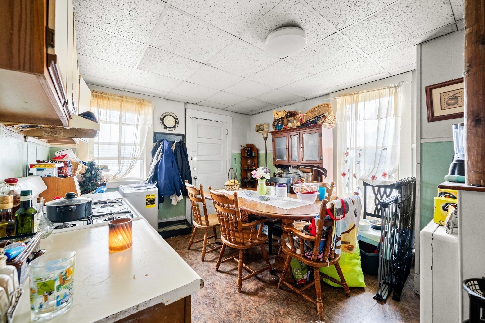 1384-1386 Gorham St Property Photo 22