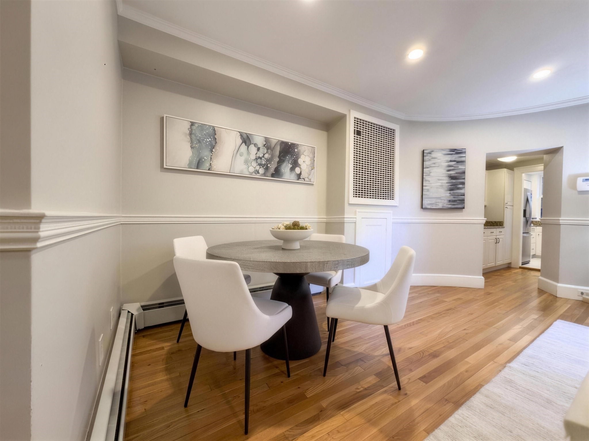 405 Commonwealth Ave # 2b Property Photo 6