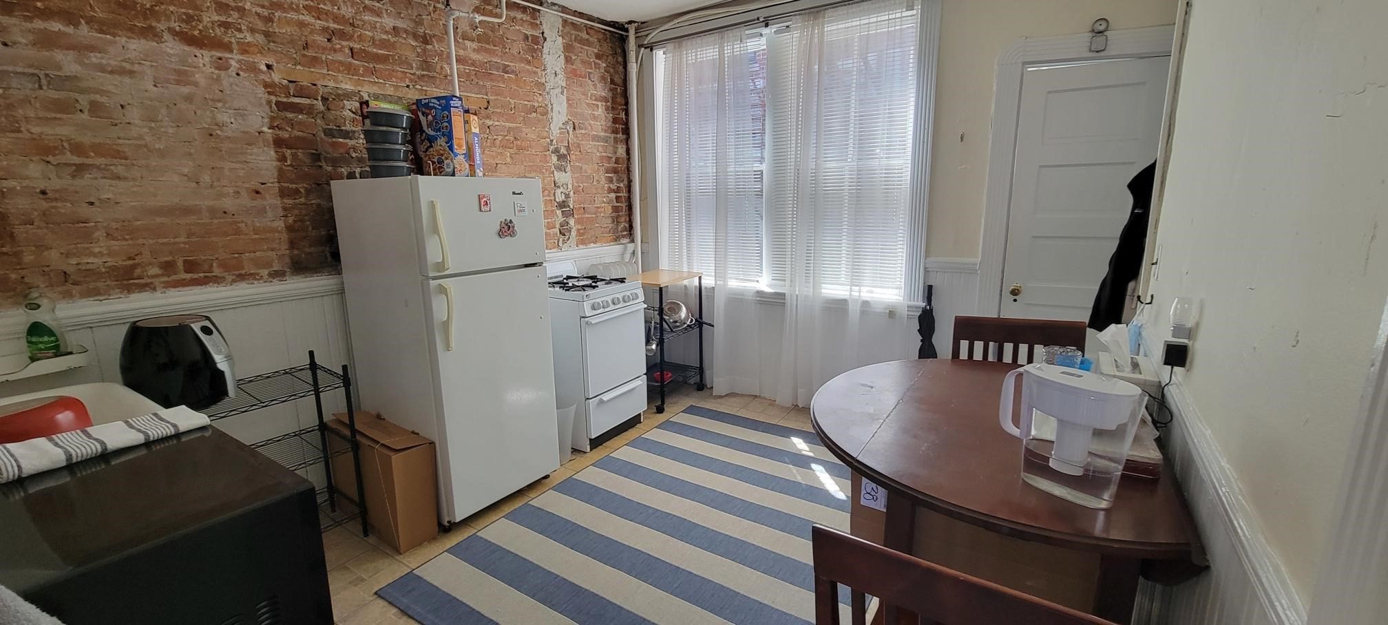 76 Myrtle St # 7 Property Photo 1