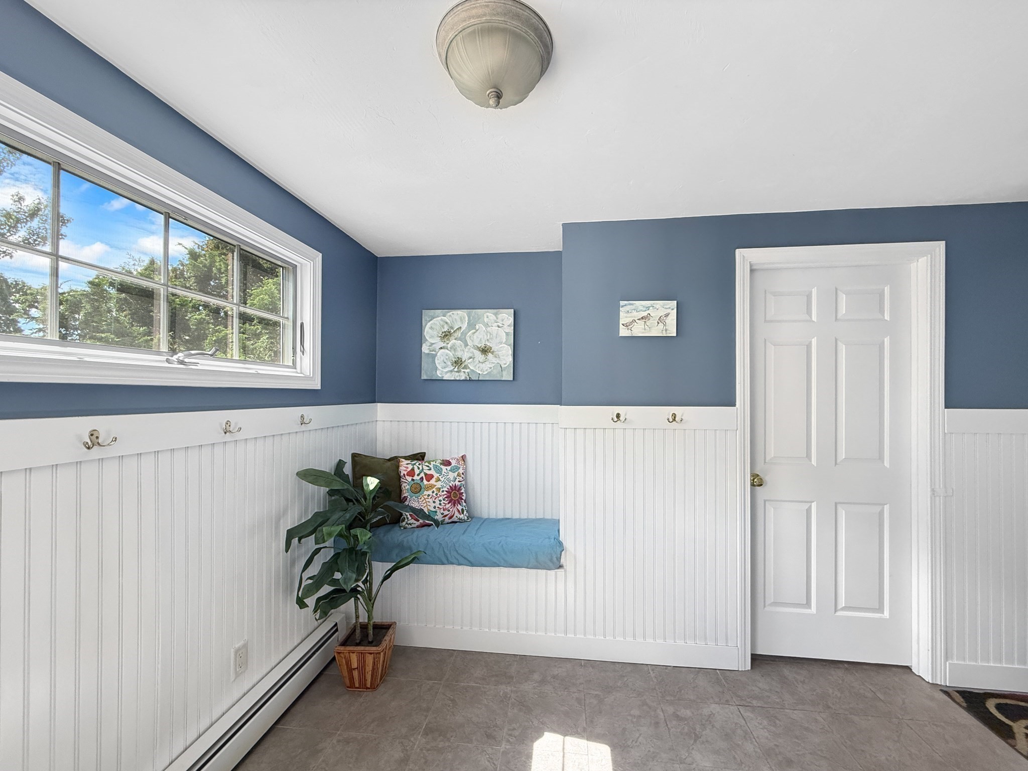 5 Swan Cir Property Photo 14