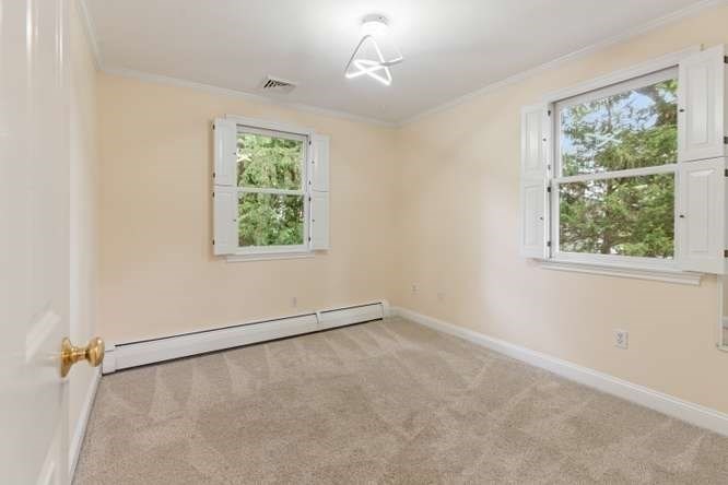 282 Lowell Street Property Photo 11