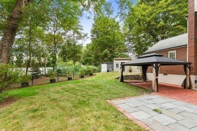 282 Lowell Street Property Photo 20