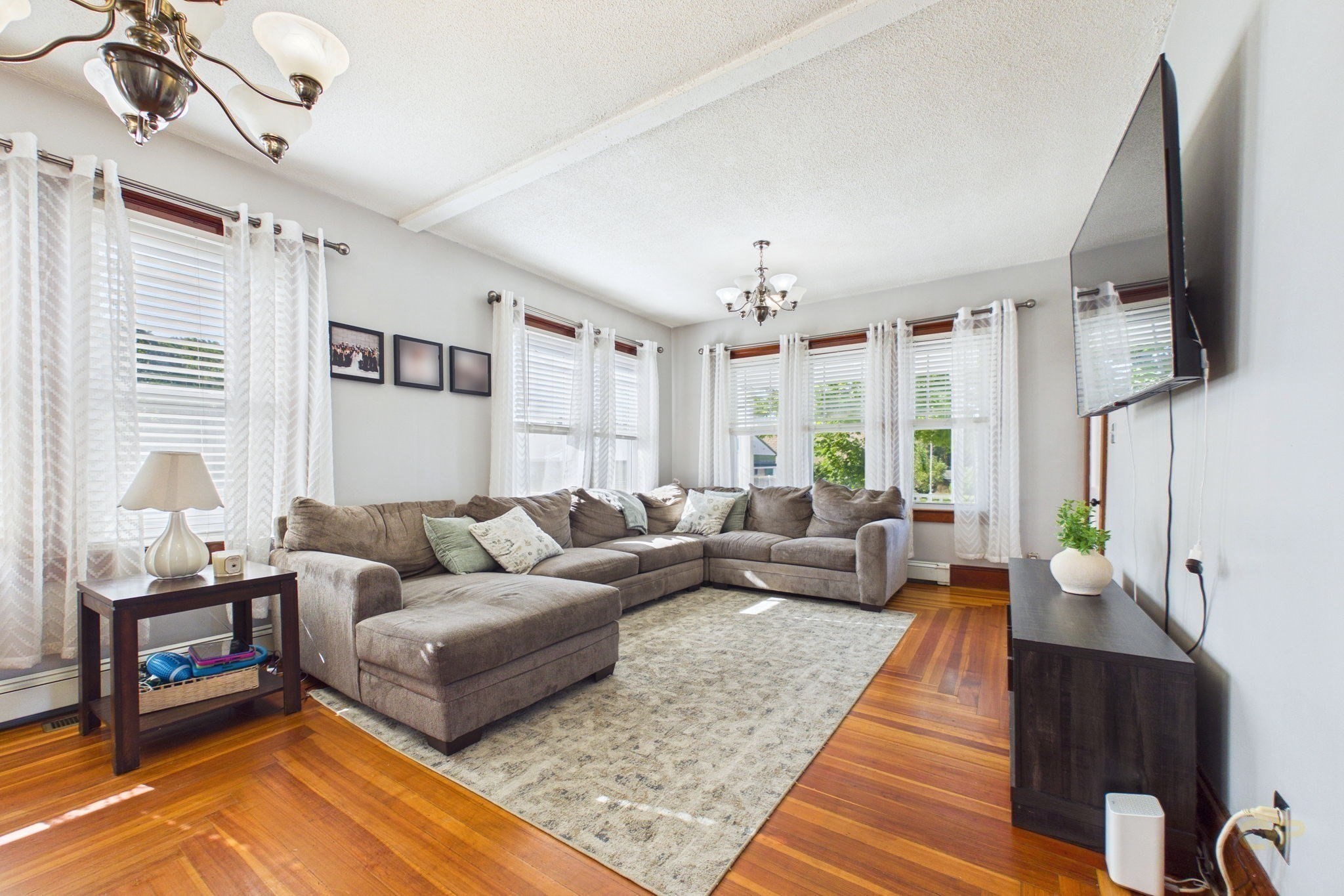 7 Coolidge St Property Photo 6