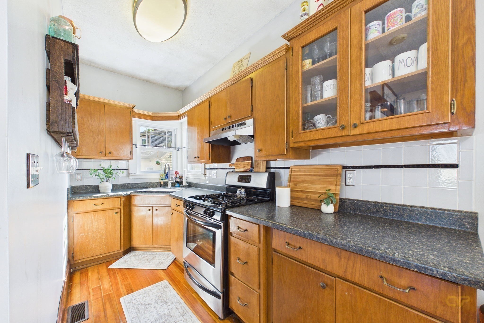 7 Coolidge St Property Photo 12