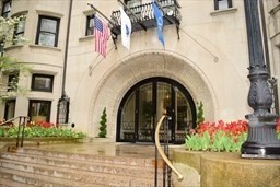 416 Commonwealth Ave # 711 Property Photo 1