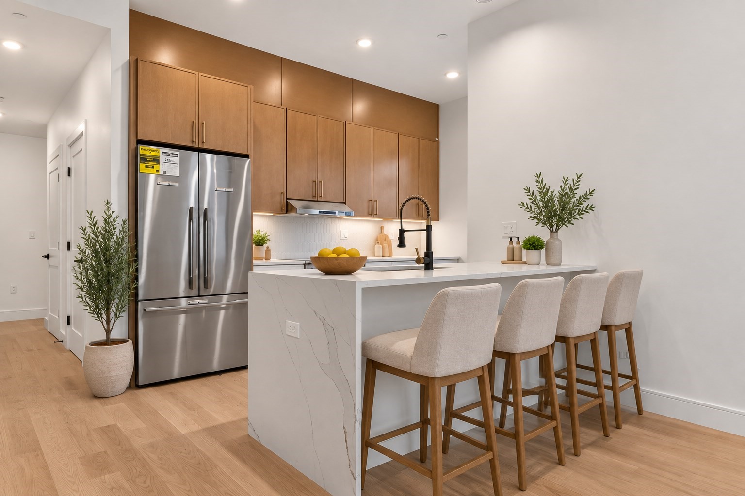 13 Clyde St # B Property Photo 4