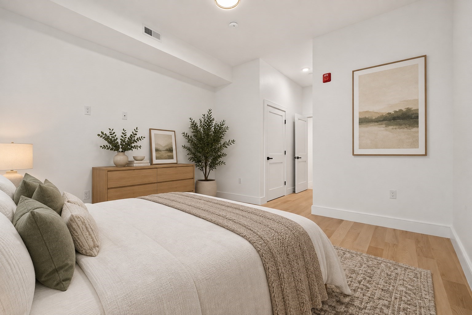 13 Clyde St # B Property Photo 10