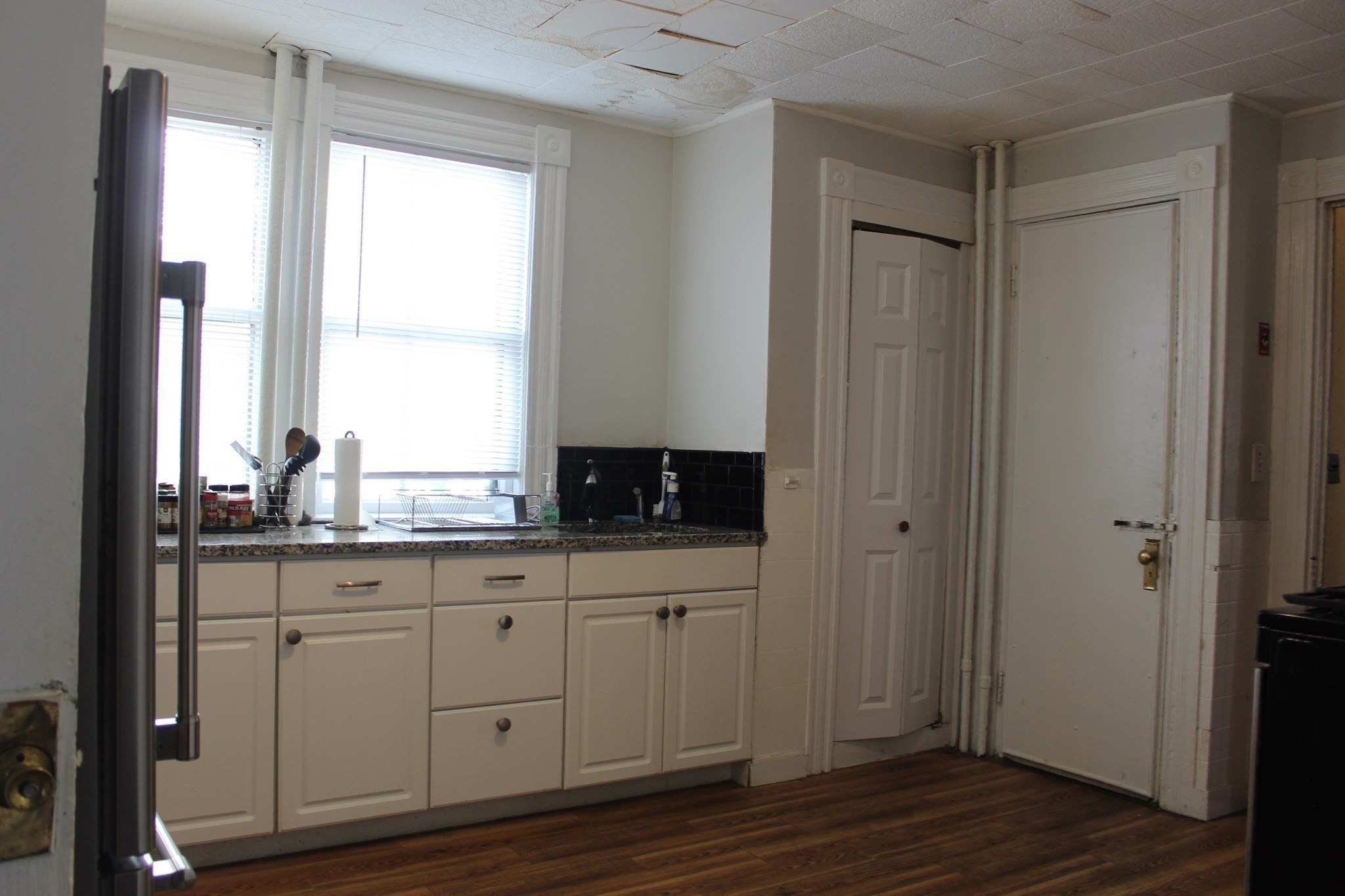 48 Atherton Property Photo 11