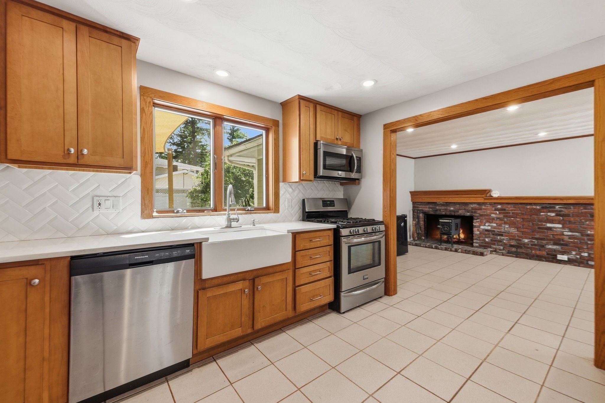 27 Ansie Road Property Photo 6