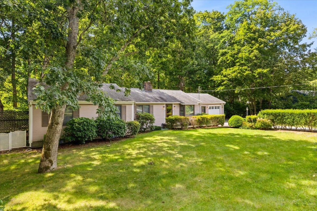 8 Clay Pond Rd