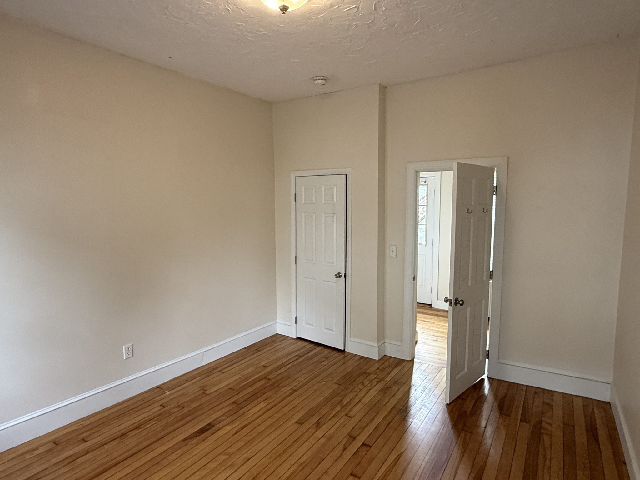 9 West St. # 1 Property Photo 16