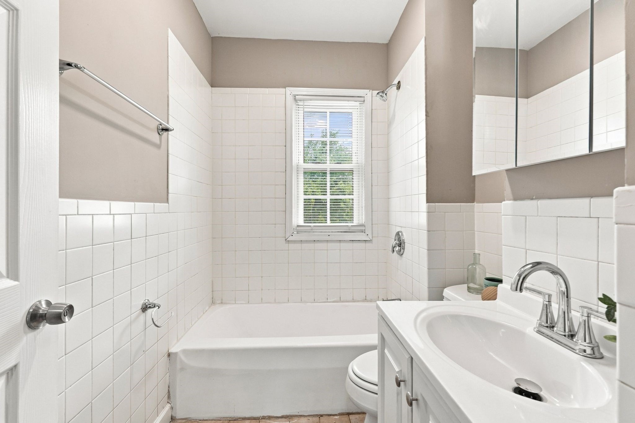 133 Parker St Property Photo 14