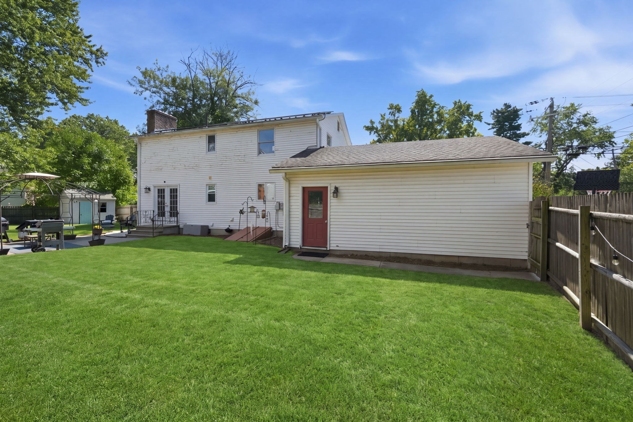 380 Plumtree Rd Property Photo 39