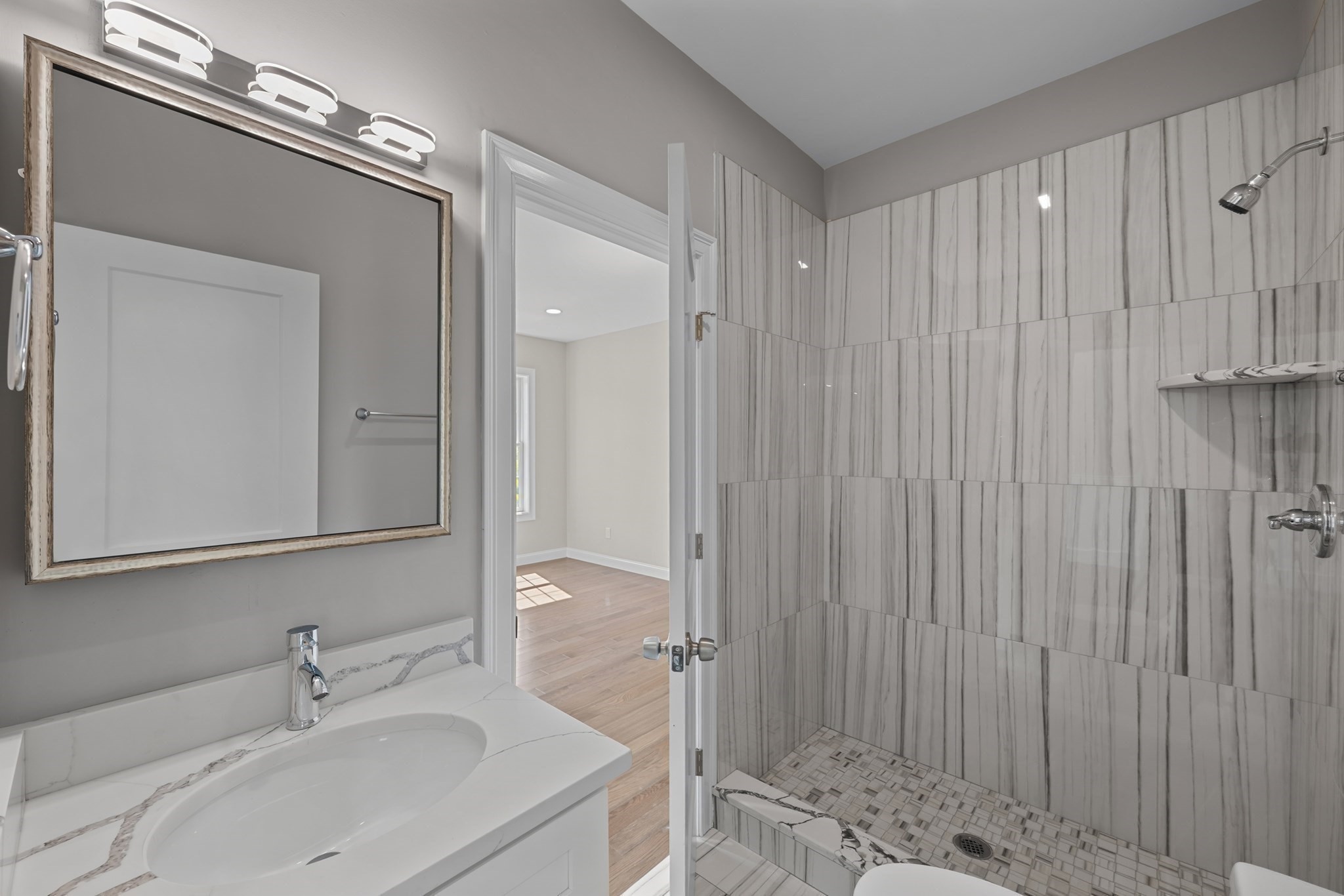 603 South Street Property Photo 6
