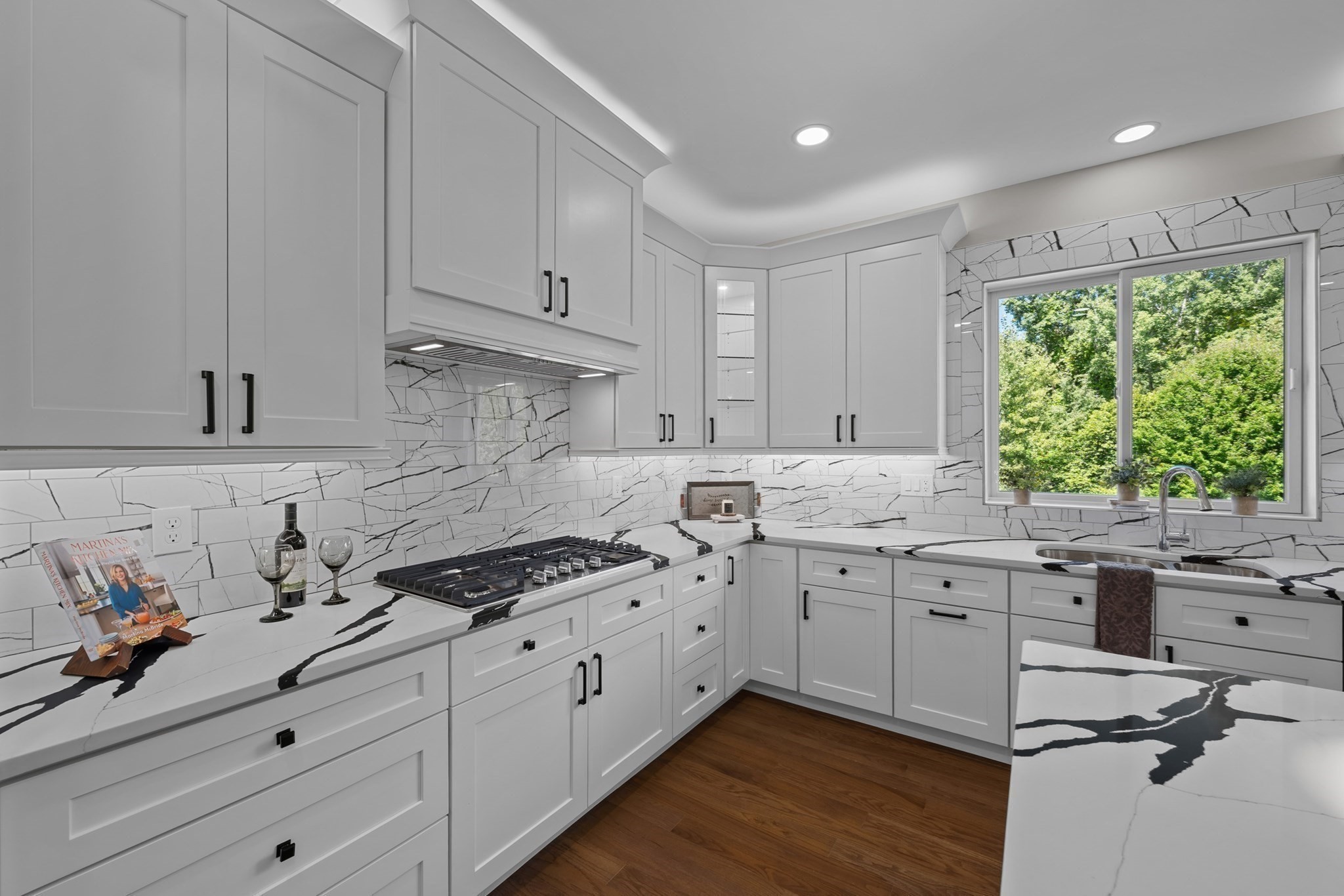 603 South Street Property Photo 16