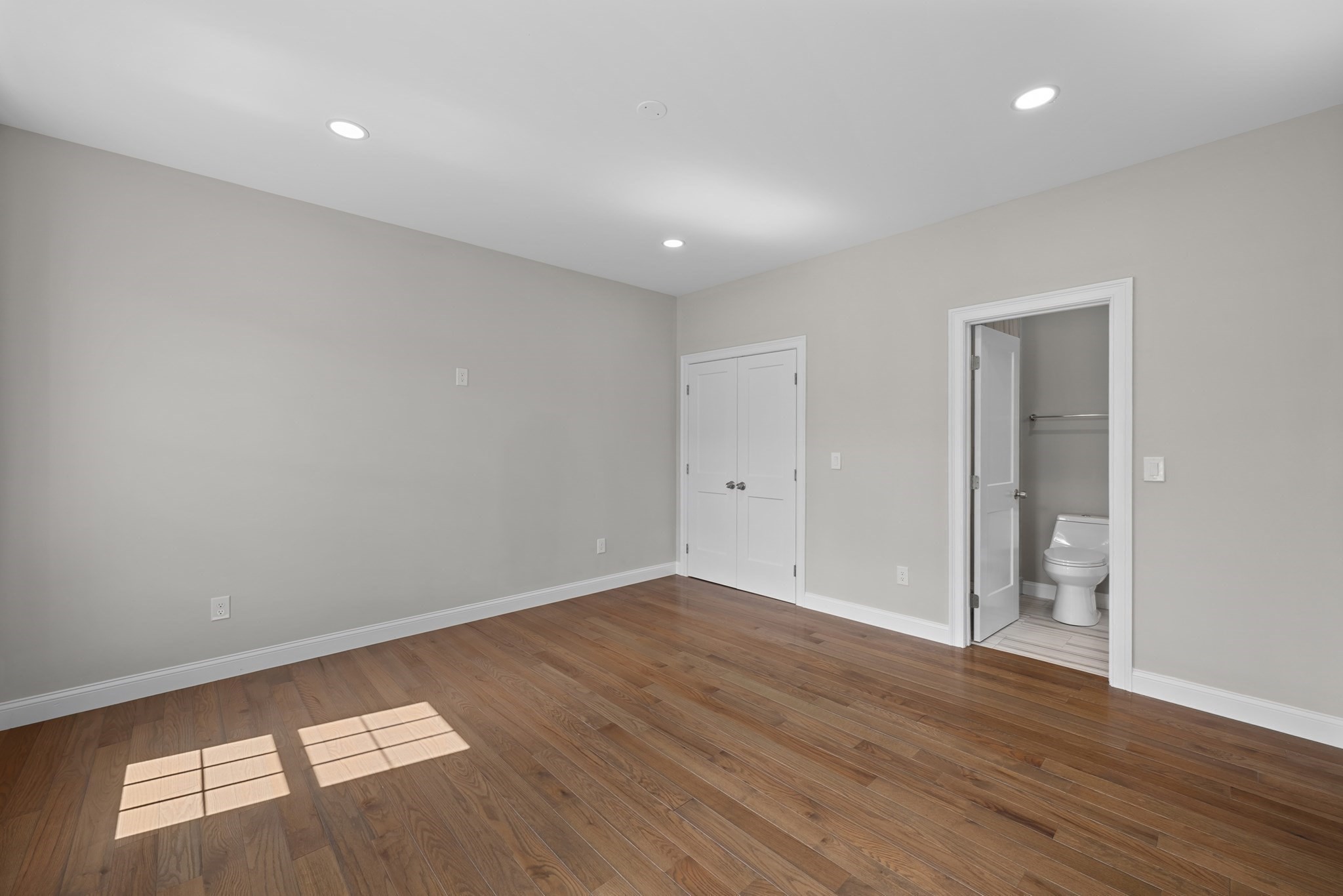 603 South Street Property Photo 18