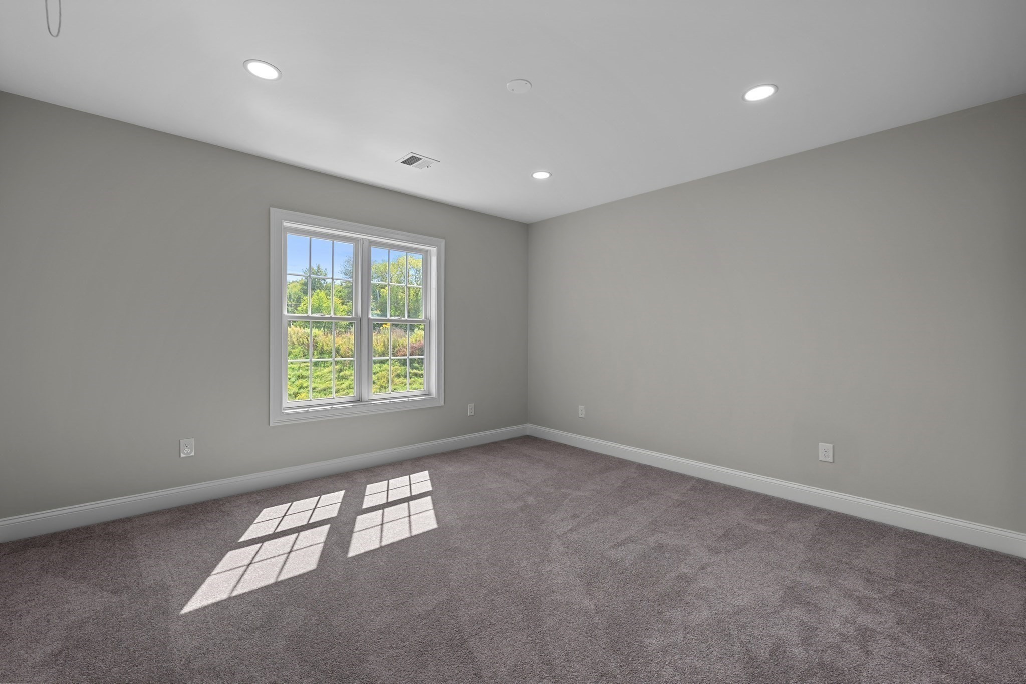 603 South Street Property Photo 24