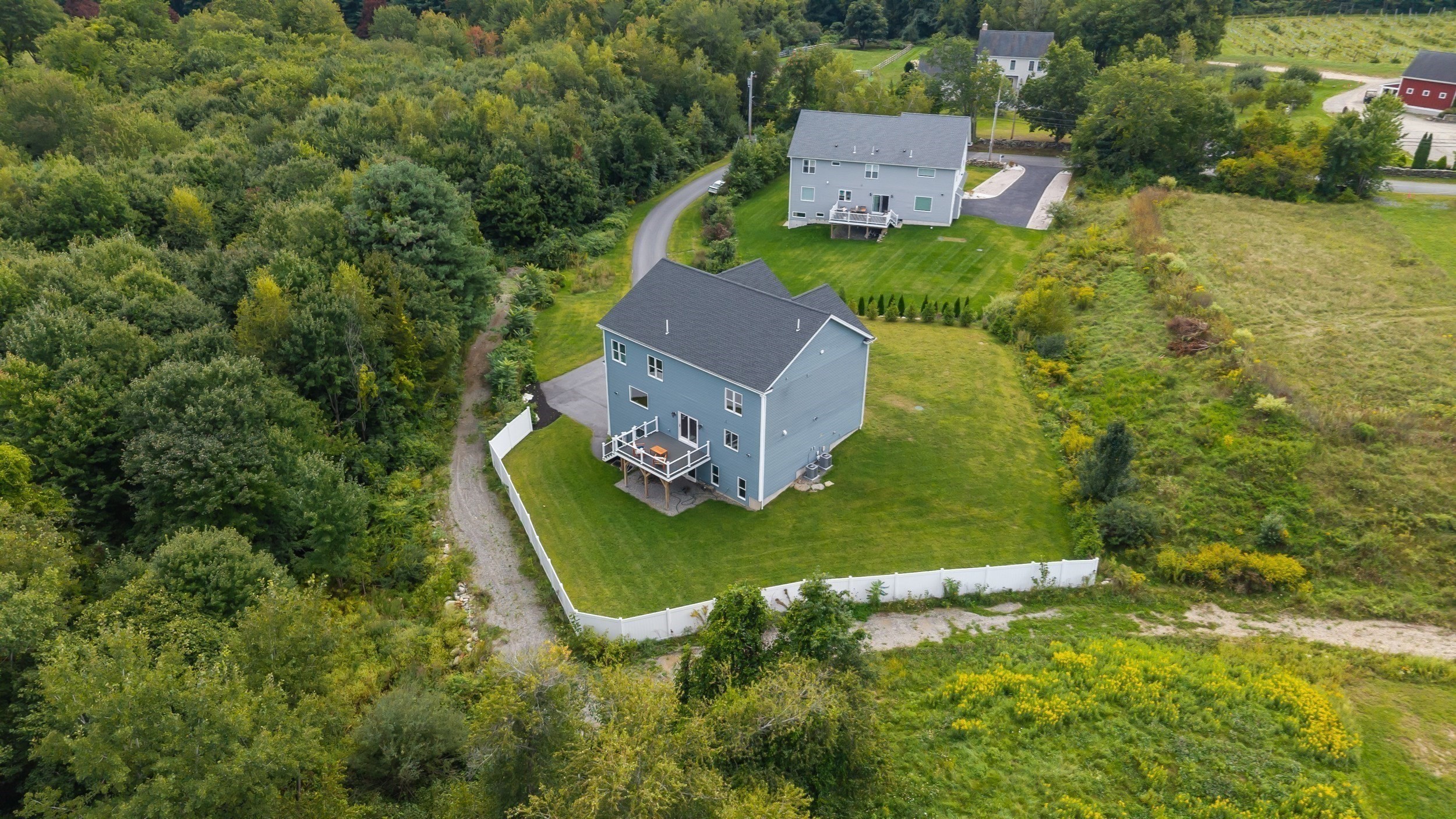 603 South Street Property Photo 42