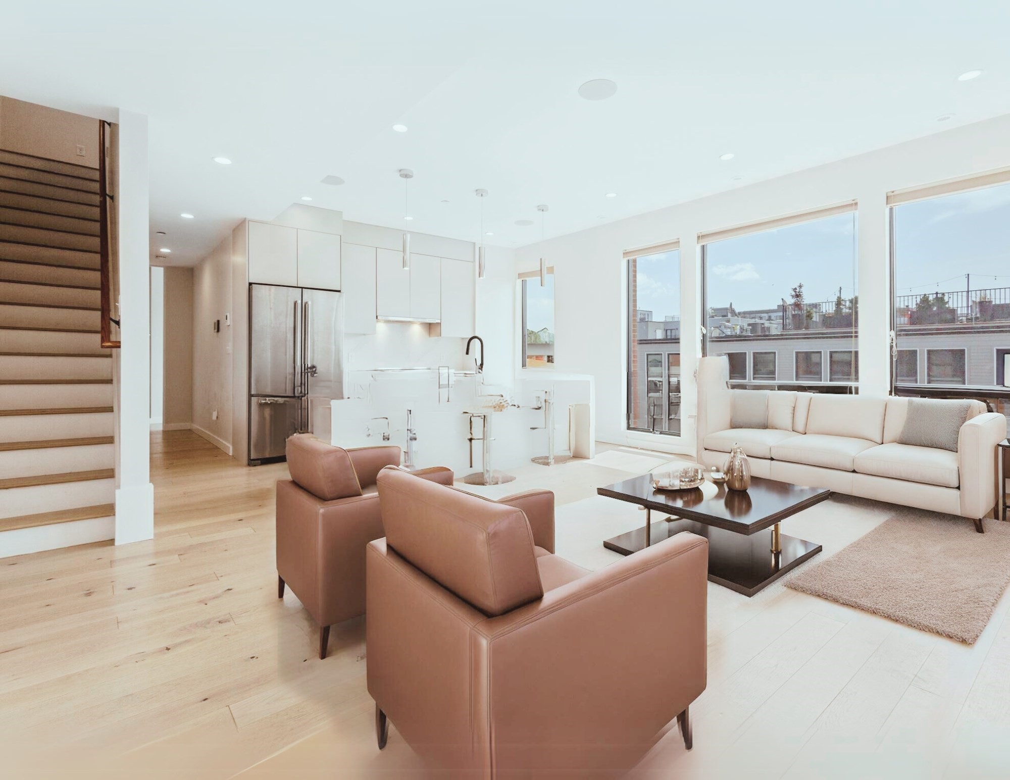 340 W 2nd St # P21 Property Photo 4