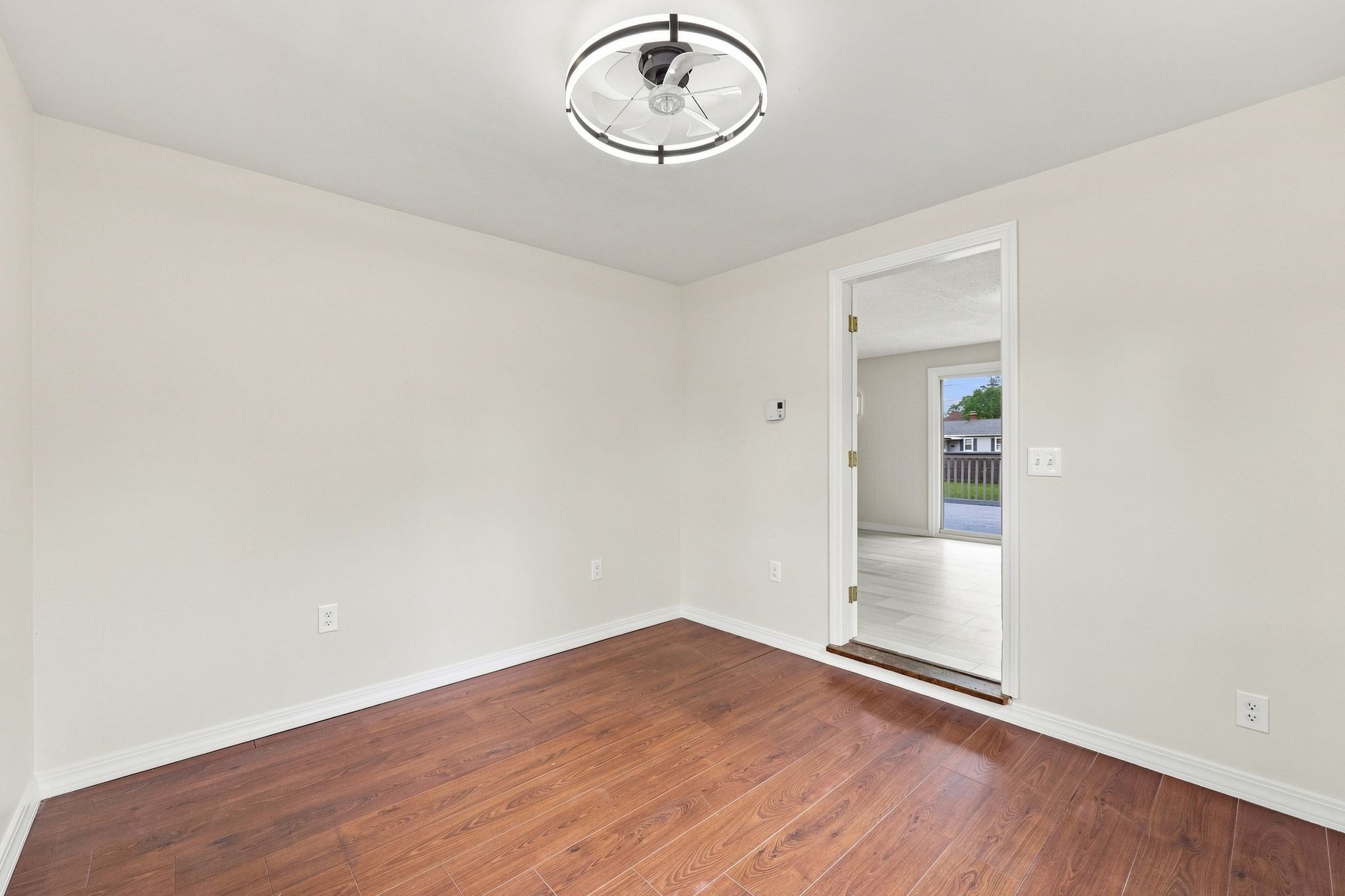 76 Daley St Property Photo 24