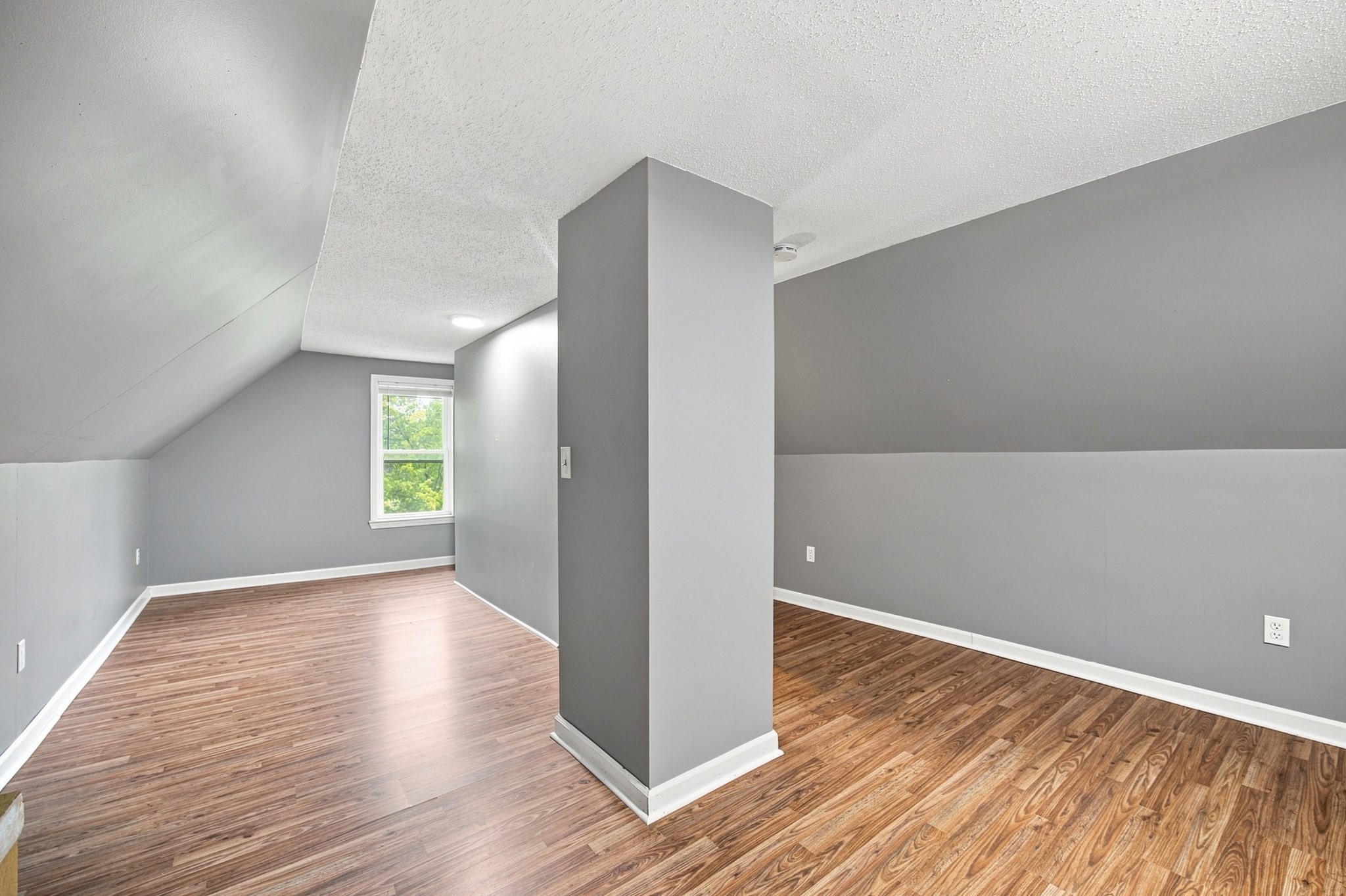 96 Granby Rd Property Photo 20