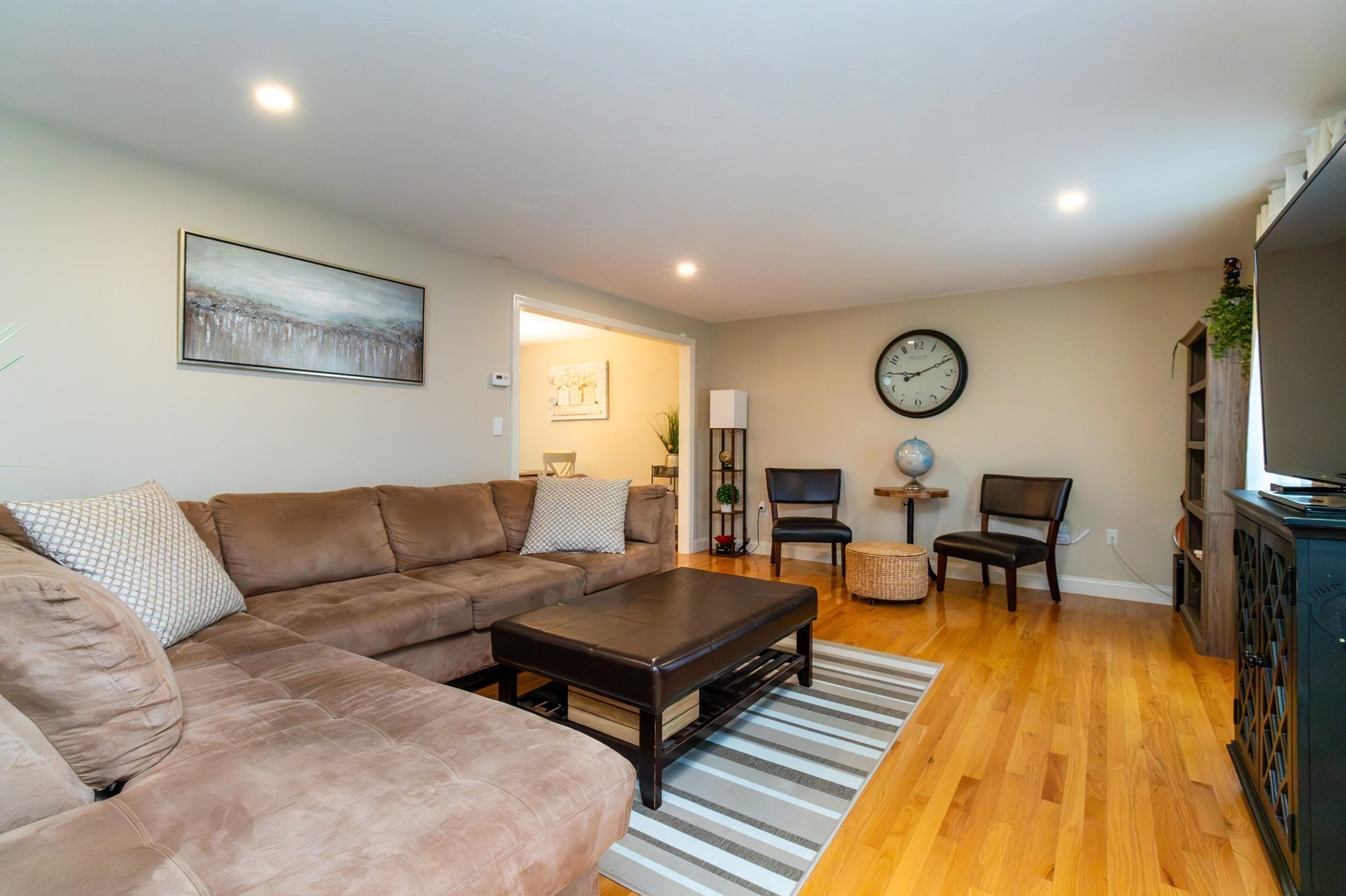391 Franklin St # 2 Property Photo 6