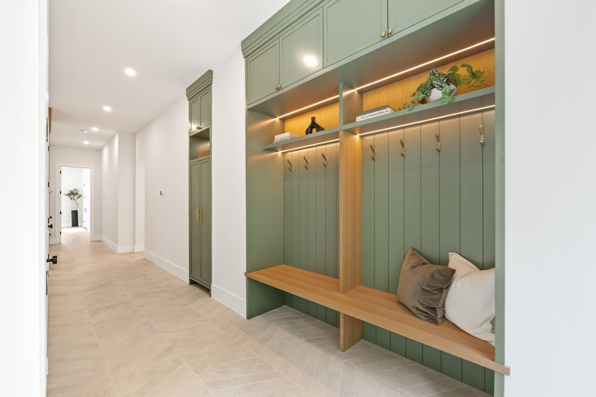 101 Alban Road Property Photo 12