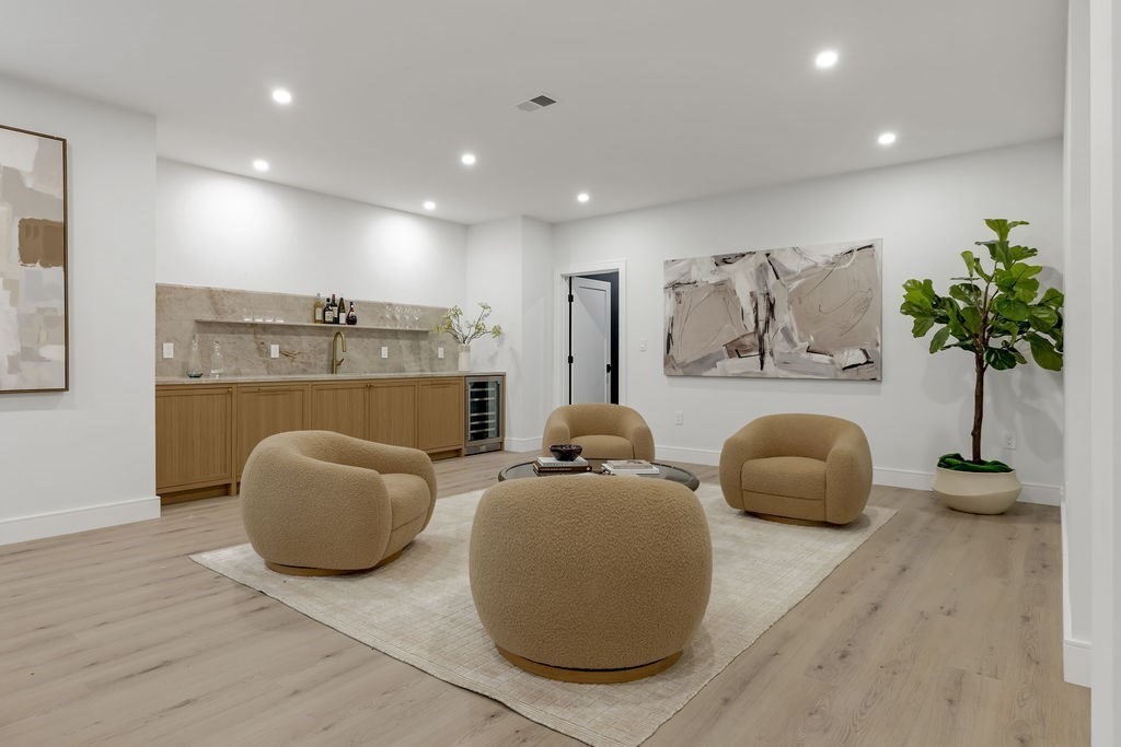 101 Alban Road Property Photo 22