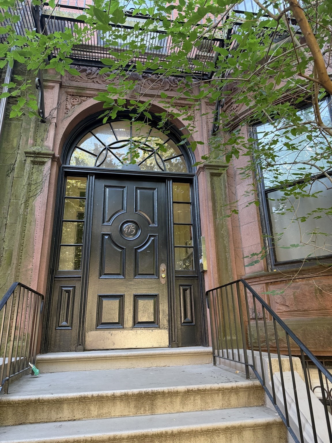 475 Beacon St Property Photo 1