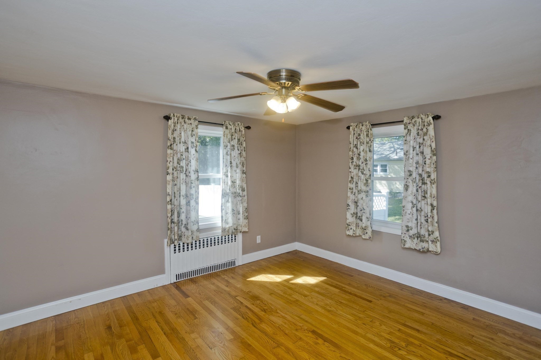 14 Philip St Property Photo 27