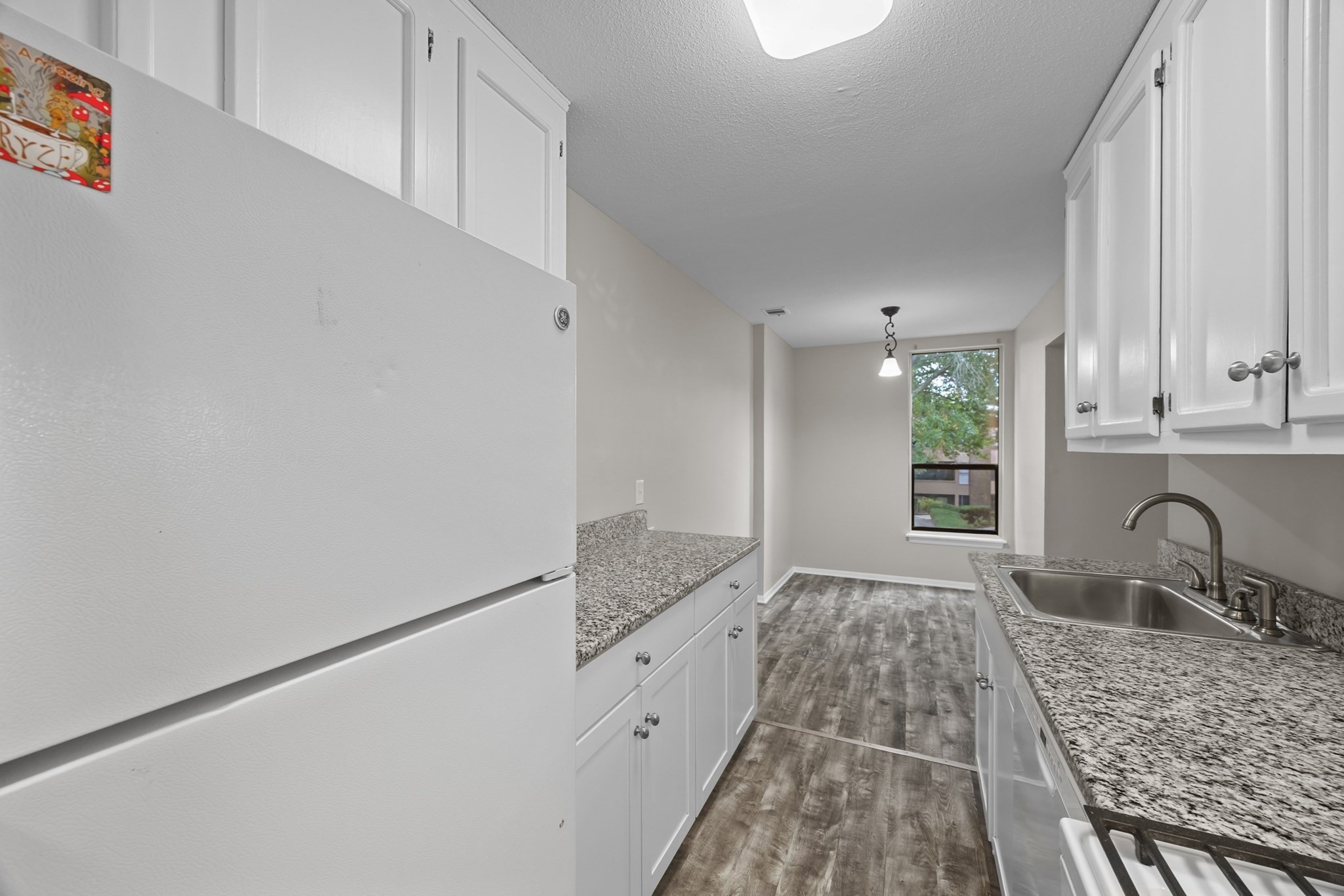 10 Shrewsbury Green Dr # I Property Photo 5