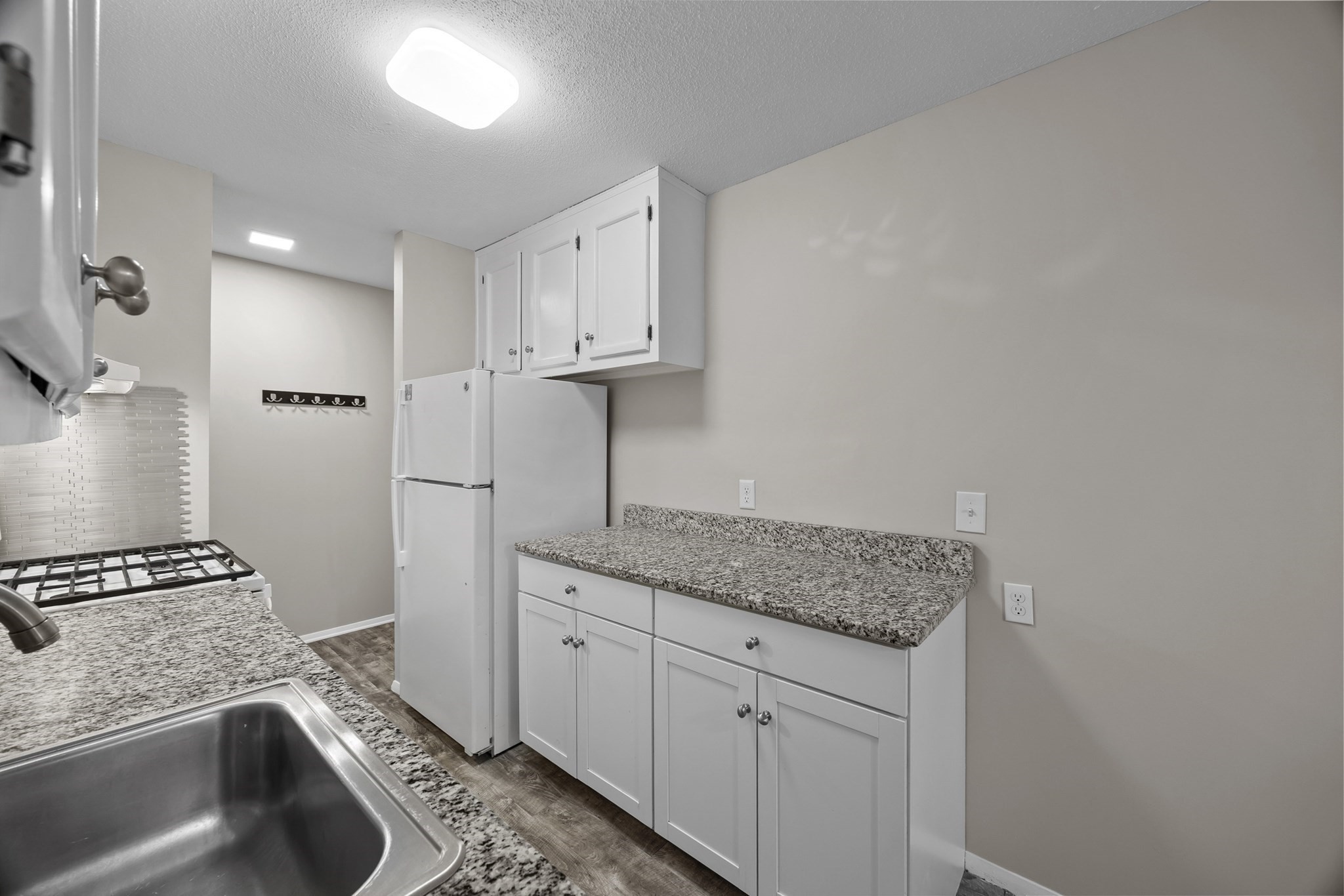 10 Shrewsbury Green Dr # I Property Photo 8