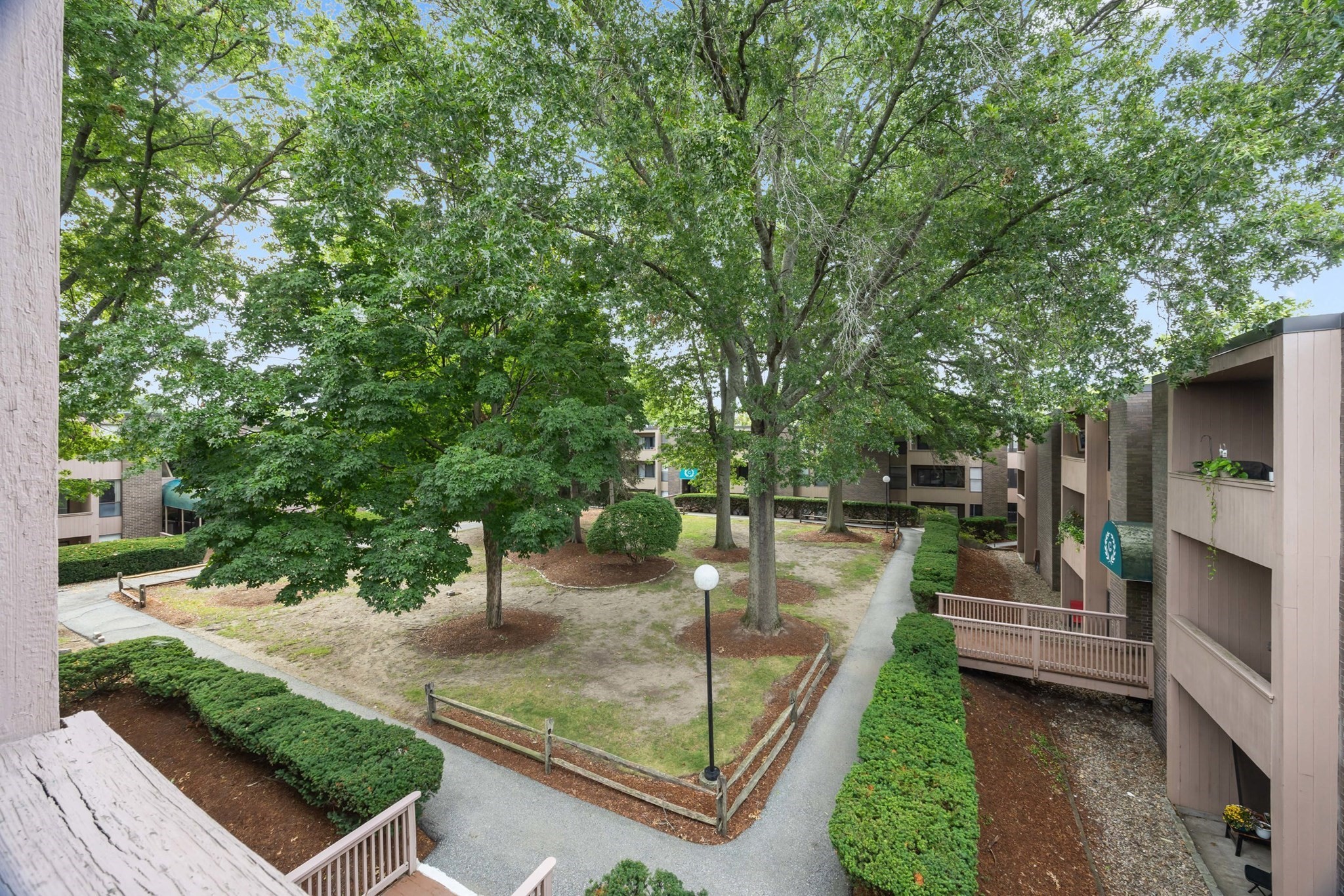 10 Shrewsbury Green Dr # I Property Photo 28