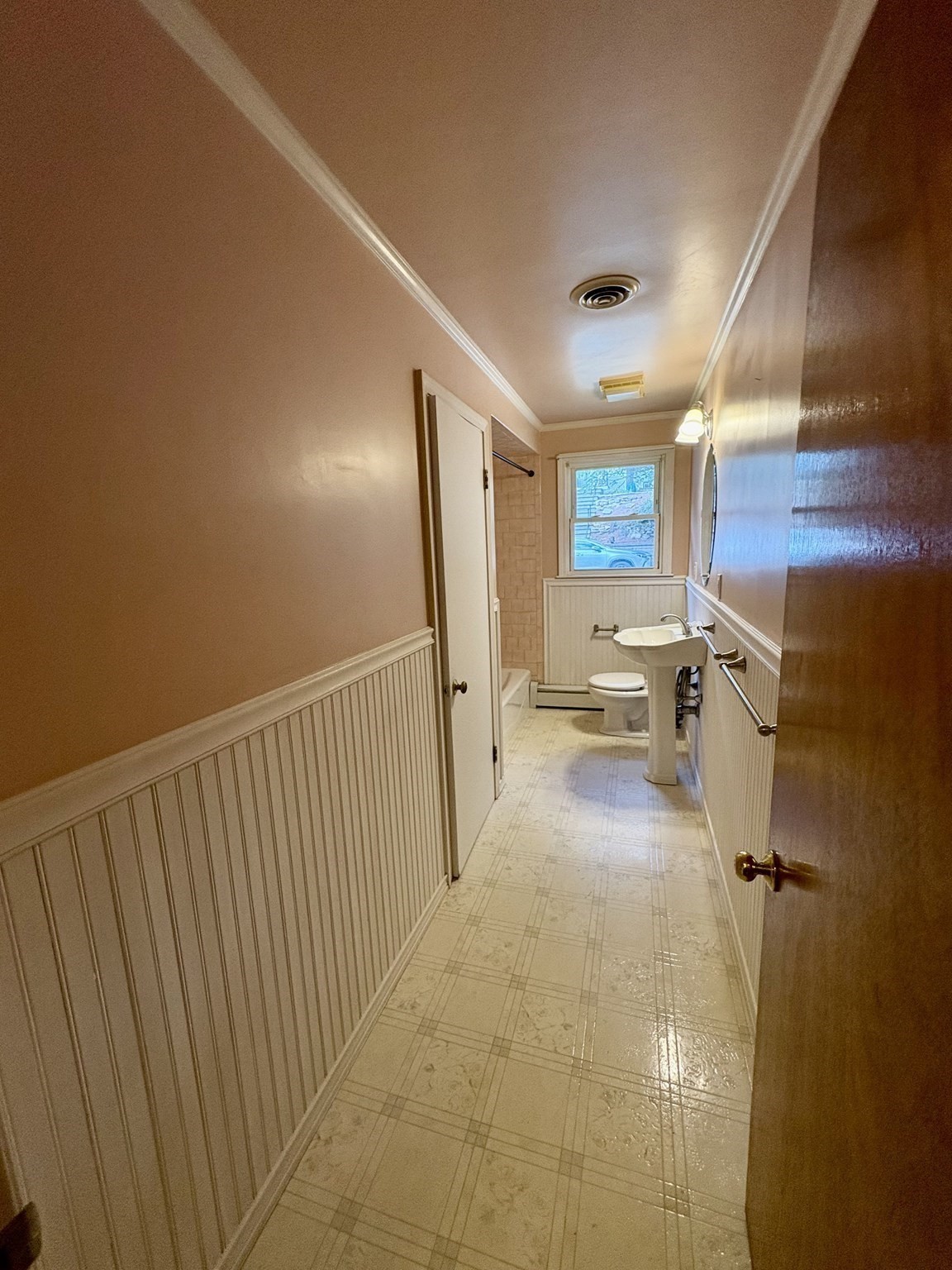 175 Dana Ave Property Photo 7