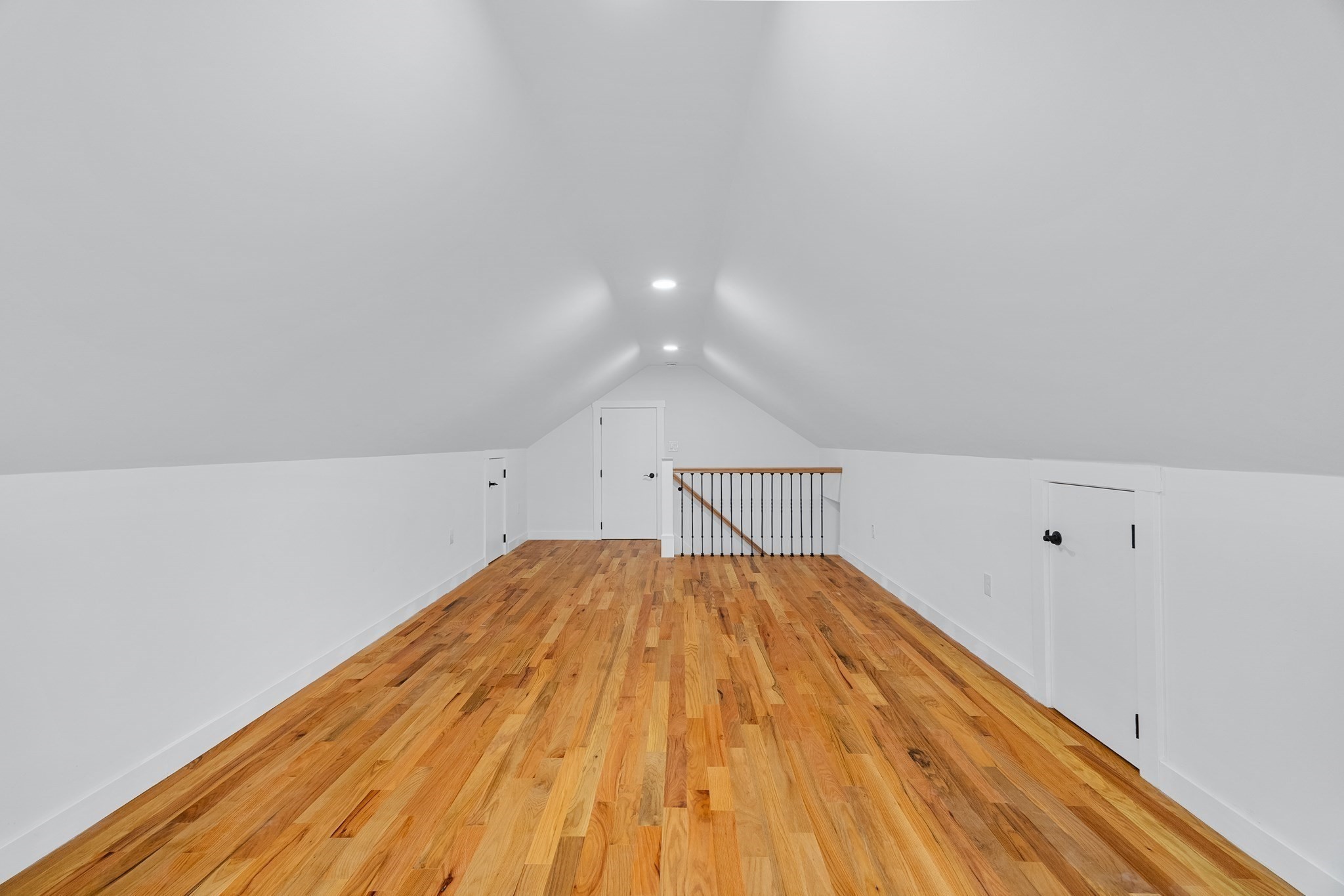 163 Hope St Property Photo 37