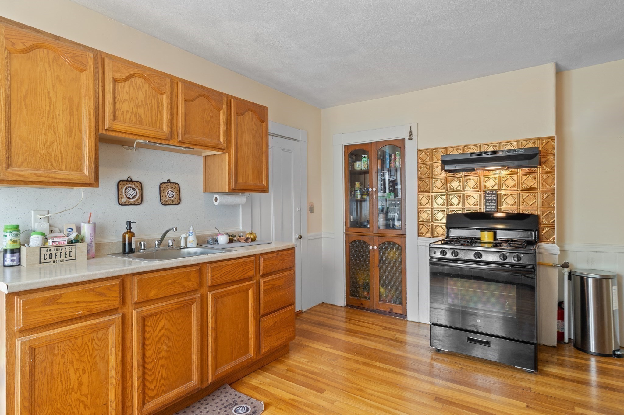 280-282 River Street Property Photo 5