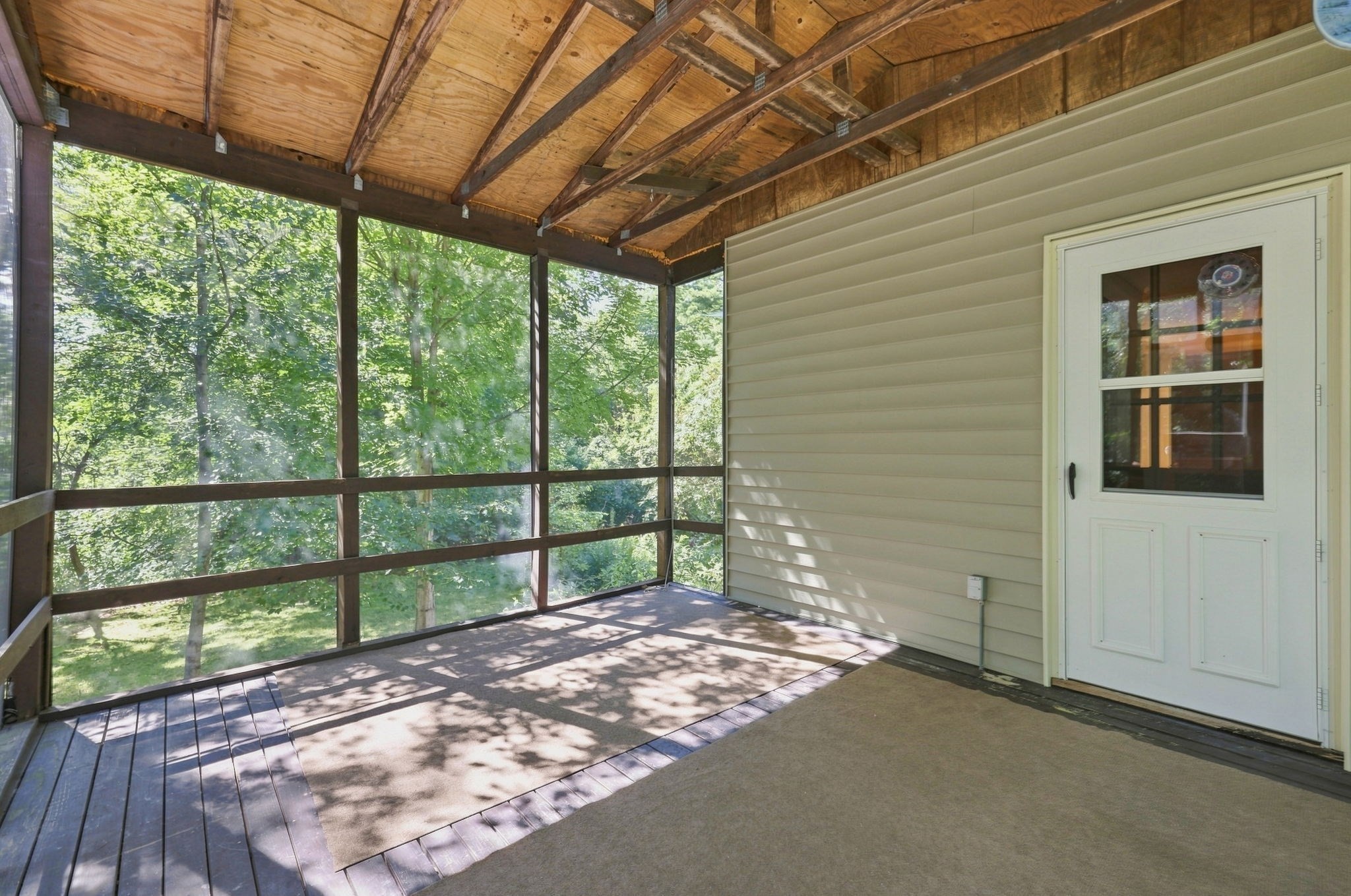 30 Ideal Ave Property Photo 3