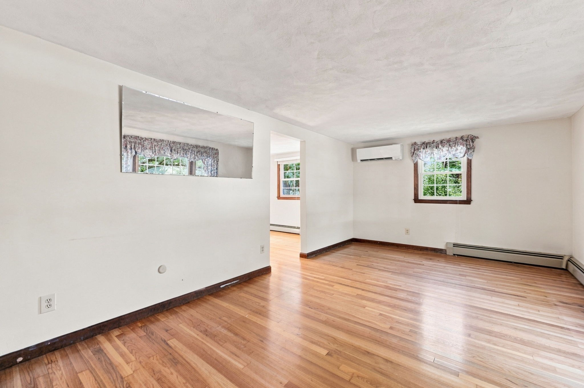 30 Ideal Ave Property Photo 14