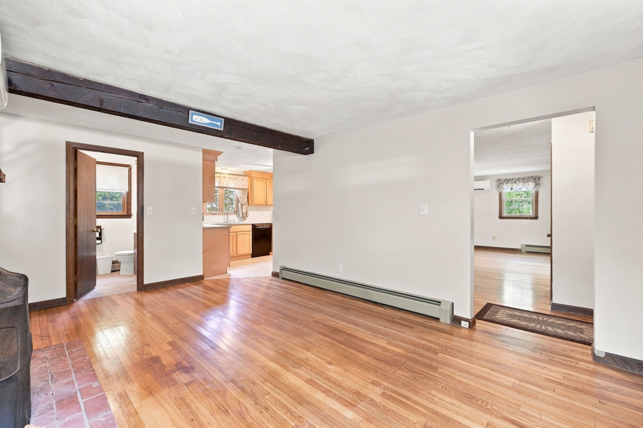 30 Ideal Ave Property Photo 18