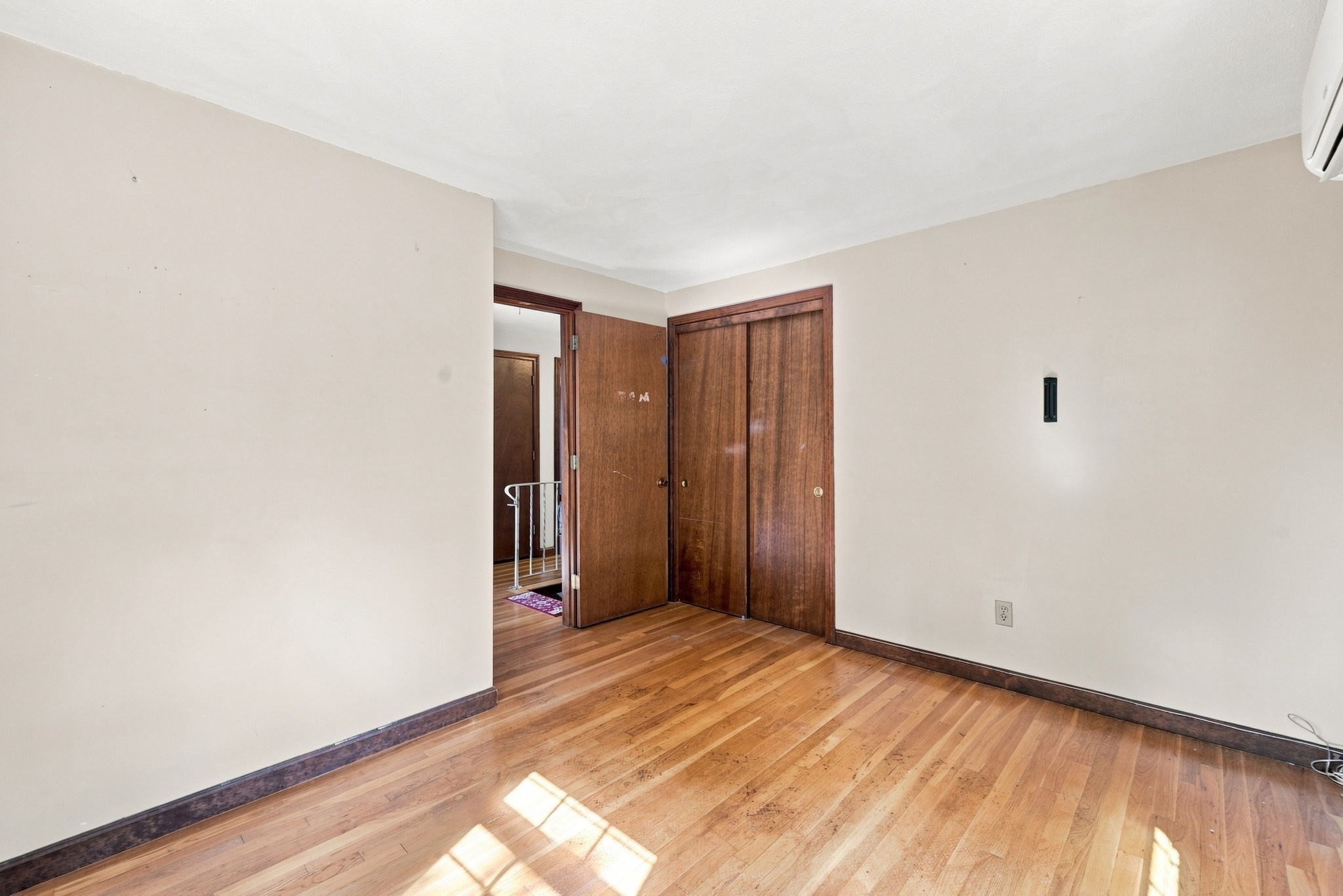 30 Ideal Ave Property Photo 32